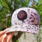 Boné Goyazes Pixels Verdes Tela Cinza