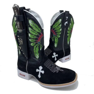 BotaFaca Cocar
                                    - Couro Cano Látego Preto | Couro Gáspea Nobuck Preto | Bordado Verde e Branco