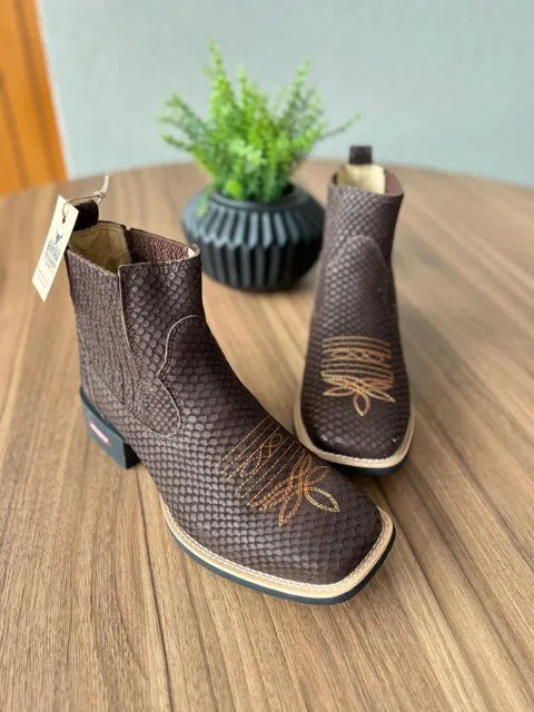 22dbd0e9-6ebc-44b6-b614-83ccf35babbc_640x640_018bd6af-8581-4c06-b9ae-2382c1984a25