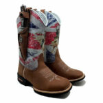 BotaFaca Peão 
                                    - Cano Nobuck Cru Estampa Inglesa | Gáspea Crazy Horse Nescau | Bordado Branco