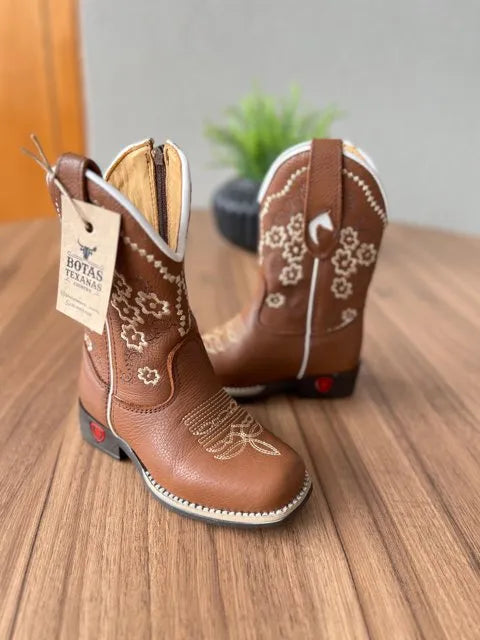 5394fef8-d9df-44c8-8632-13f2093de57b_640x640_3cb1c901-eb0c-42c7-8cba-9c248705a853