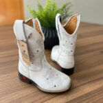 Texana Maitê Infantil - Couro Floatter Branco/Bordado Florência Branco com Metais