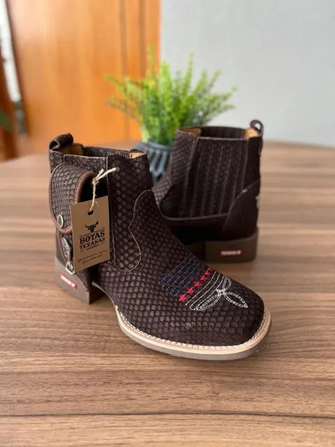 9fea736b-720e-4025-8c5b-4b111fdc88f4_640x640_0c8c5bd7-1a1e-4b9f-ba4f-e99ca8b4ed2a