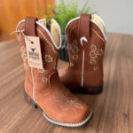 Texana Jordana Infantil - Couro Horse Telha/Bordado Ramos Bege