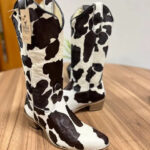 Texana Penélope Bico Fino - Couro Holandês Estampado/Sem Bordado