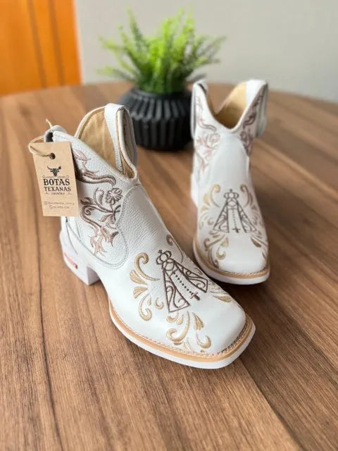 ebb9406c-bd15-4513-abb5-5bb544ab975b_640x640_51c54f3f-cbd1-4e2d-873b-701019f388cb