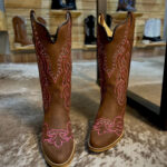 Texana Arena Horse Nescau / Bordado Rosa / Com Metais