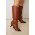 Bota Feminina Cano Longo Couro Legítimo Dallas Havana