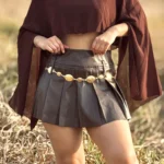 Shorts Saia Maísa De Couro Marrom Café