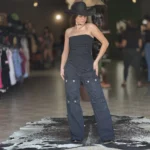 Conjunto Lady Anastasia Assimétrico Preto