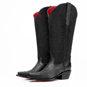 Bota de cano médio Sierra com sola vermelha, cano largo e bico fino, estilo cowgirl - Preta