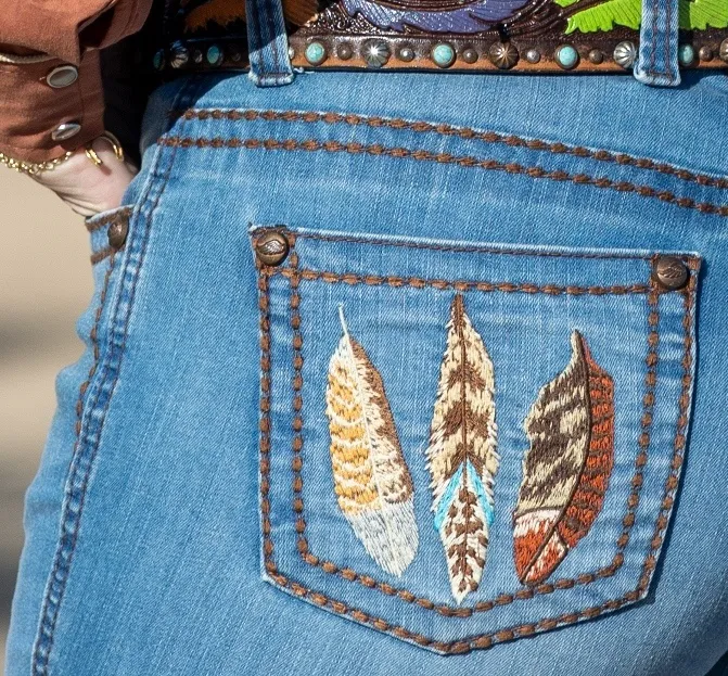 jeans_geronimo_2_20251001135924_8a293a7348d1