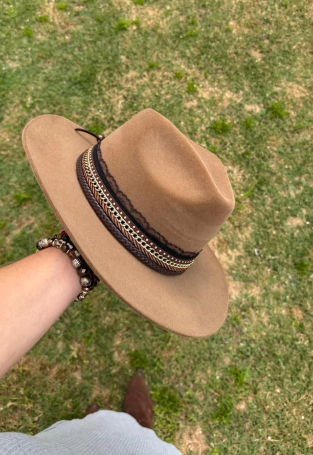 4574a81b50fb3f4d146aa3c2ff79bea4-cd7fa6ad9566a5766a17725731088223-640-0